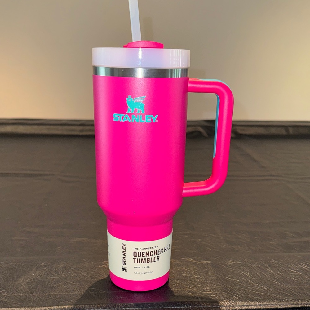 Stanley Neon Pink Quencher Tumbler with Handle
